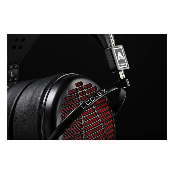 audeze-lcd-gx5.jpg