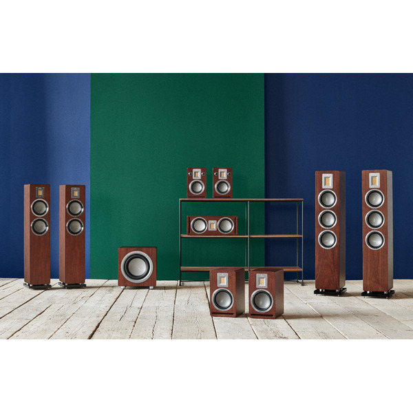 Audiovector.QR3SE.walnut.4.jpg