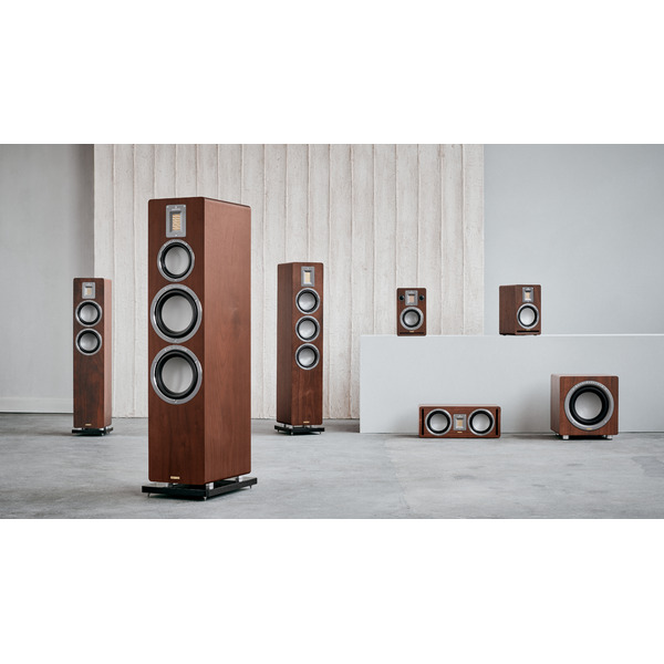 Audiovector.QR7SE.walnut.5.jpg