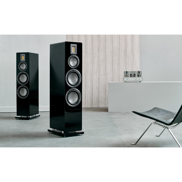 Audiovector.QR7SE.Black.9.jpg