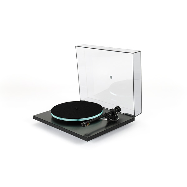 RegaPL3_RS_ND5_Offside_LidOpen_Mat_3766.jpg