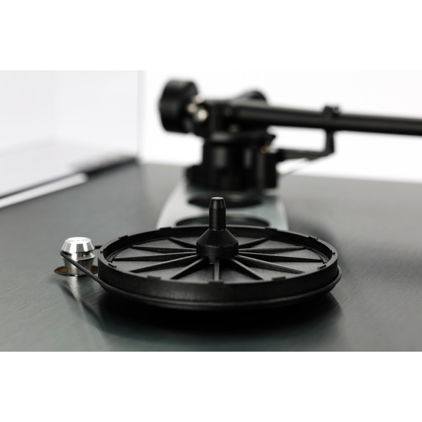 RegaPL3_RS_ND5_Onside_HubBearing_Closeup_3852.jpg