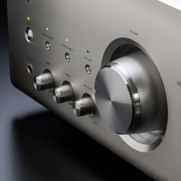 Denon.PMA-3000NE.Zilver3.jpg