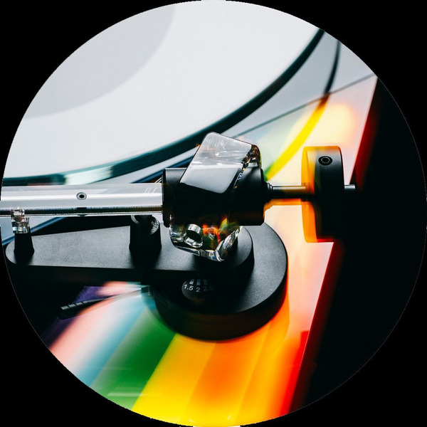 Pro-Ject-The-Dark-Side-Of-The-Moon-56470.jpg
