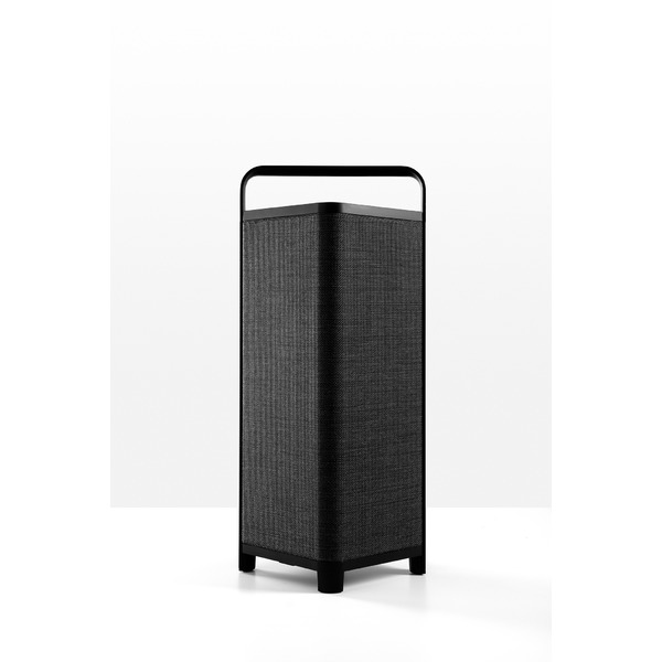 Escape.P6Air_Black_front.jpg