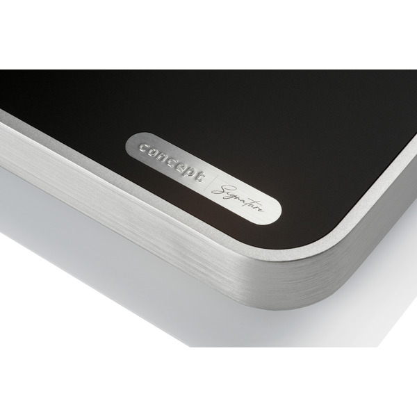 Clearaudio.Conceptsignature.zilver1.jpg
