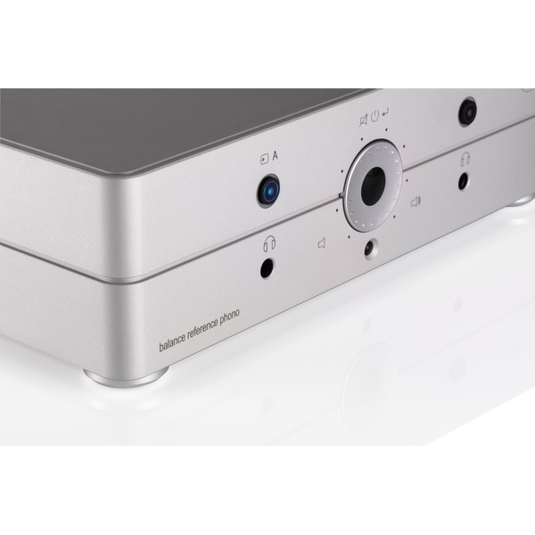 E-Balance-Reference-Phono-V2-silver-Det2-21-12.jpg