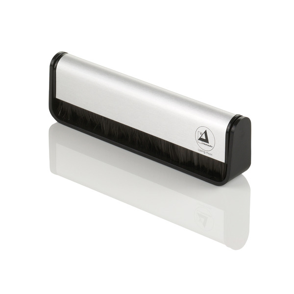 ZUB-Carbon-Fibre-Brush-02-12.jpg