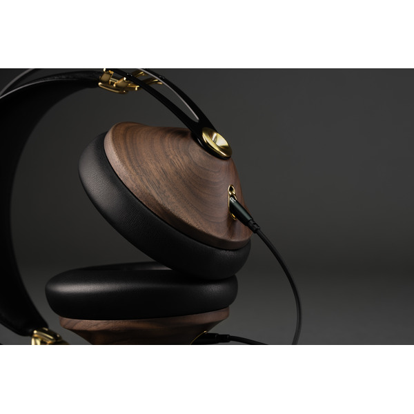 Mezeaudio99classicsV2Walnutgold13.jpg