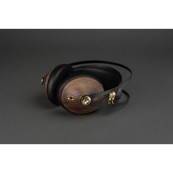 Mezeaudio99classicsV2Walnutgold1.jpg