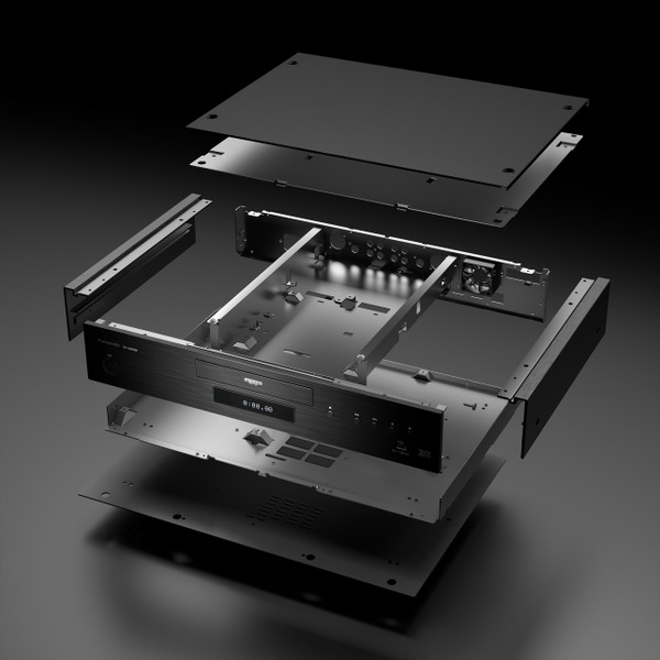PanasonicUB90002.jpg