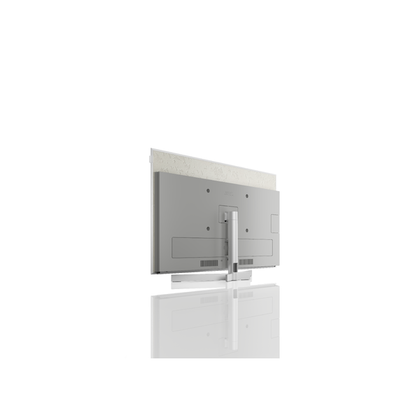 17_Loewe_Stellar42_tablestand_back_reflectandshadow.png