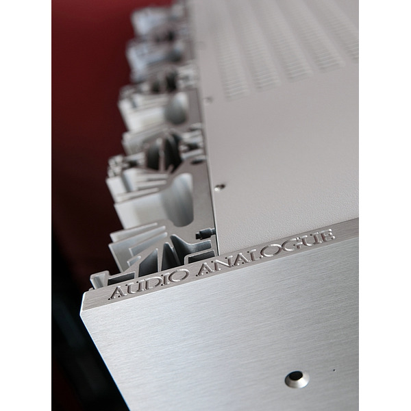 audioanaloguemaestroanniversaryzilver30.jpg