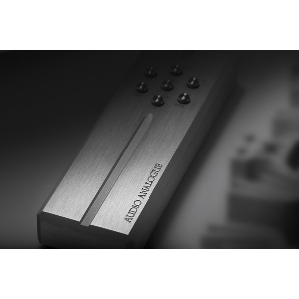 audioanaloguemaestroanniversaryblack1.jpg