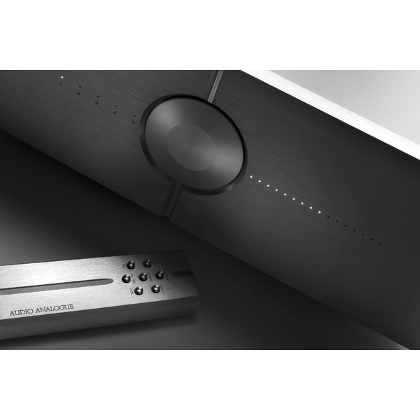audioanaloguemaestroanniversaryblack9.jpg
