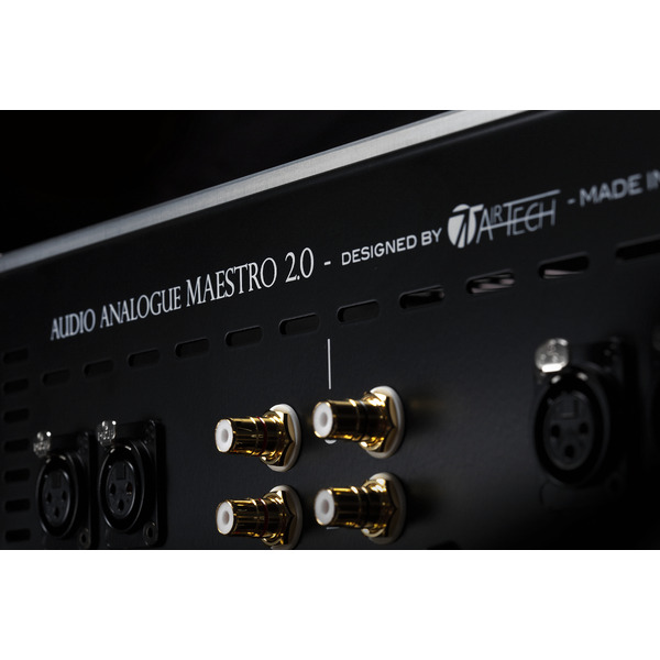 audioanaloguemaesto20zwart1.jpg