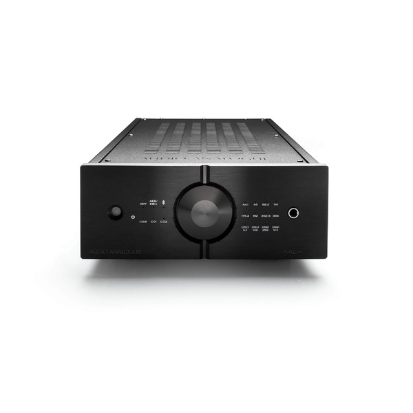 Audio-Analogue-AAdac-Zwart-DAC-Voorkant.jpg